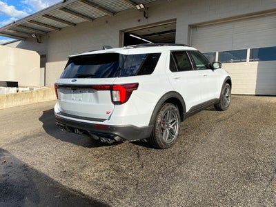 2026 Ford Explorer ST 4WD