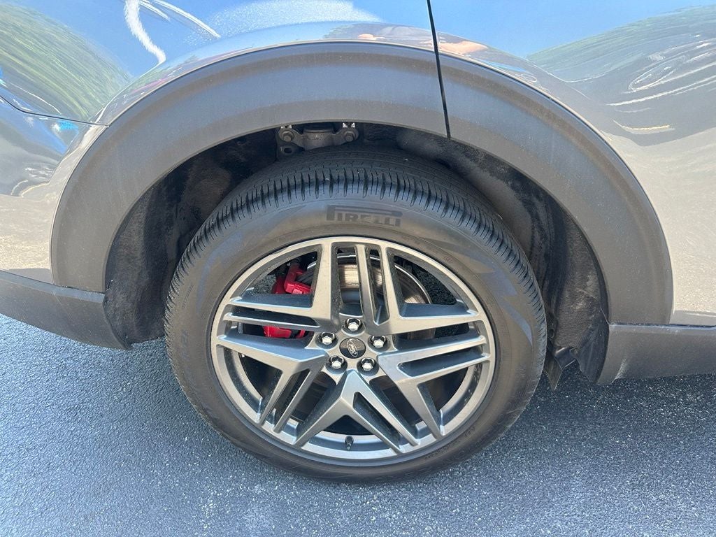 2025 Ford Explorer ST Black Painted Roof