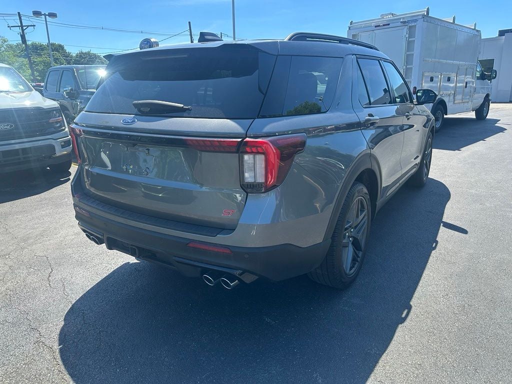 2025 Ford Explorer ST Black Painted Roof