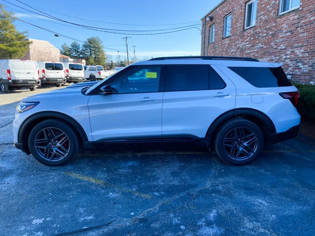 2026 Ford Explorer ST 4WD