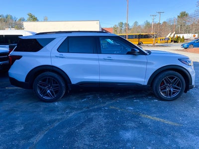 2026 Ford Explorer ST 4WD