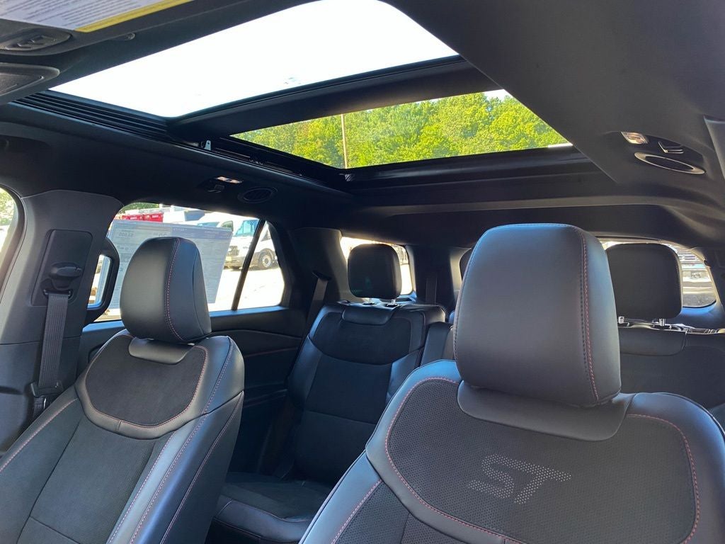 2027 Ford Explorer ST