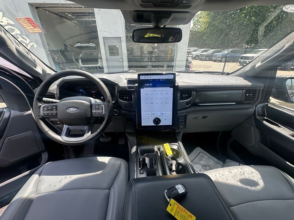 2025 Ford F-150 Lightning Flash 4x4 Certified P/O