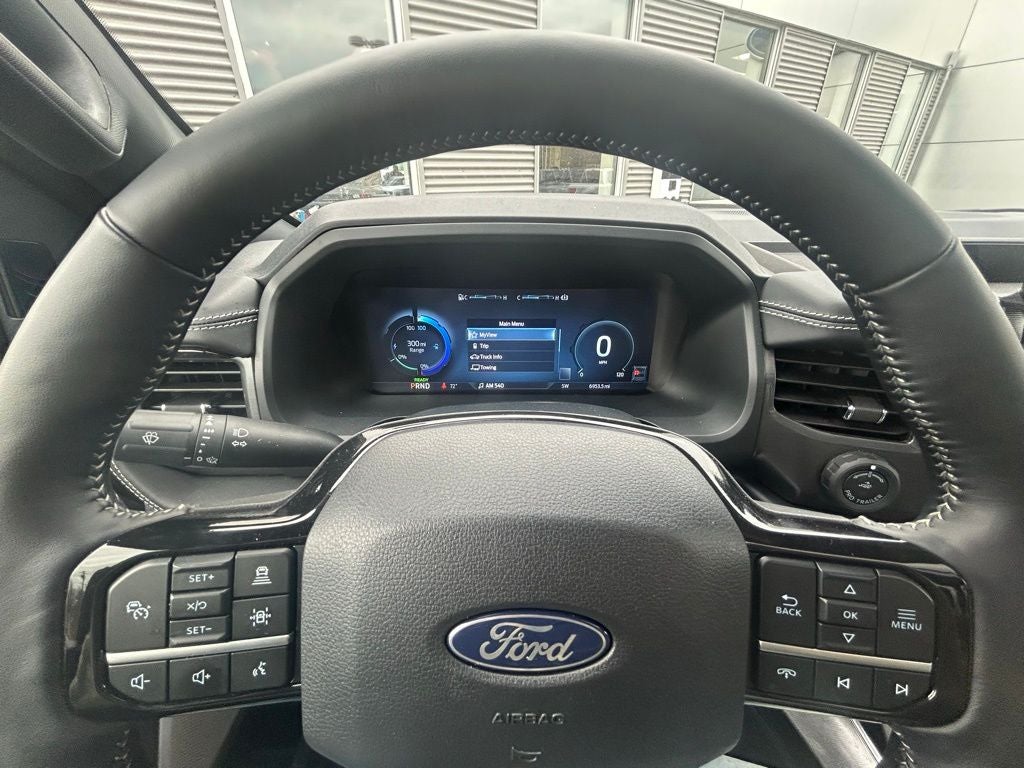 2025 Ford F-150 Lightning Platinum Super Crew 4x4 Certified P/O