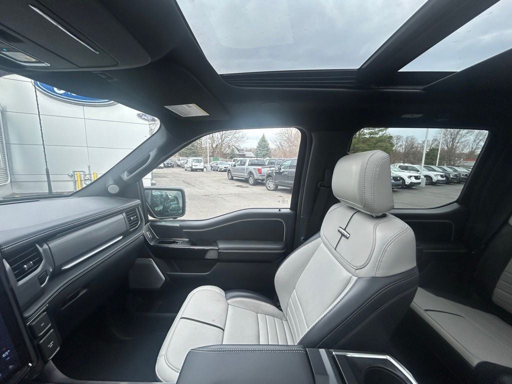 2025 Ford F-150 Lightning Platinum Super Crew 4x4 Certified P/O