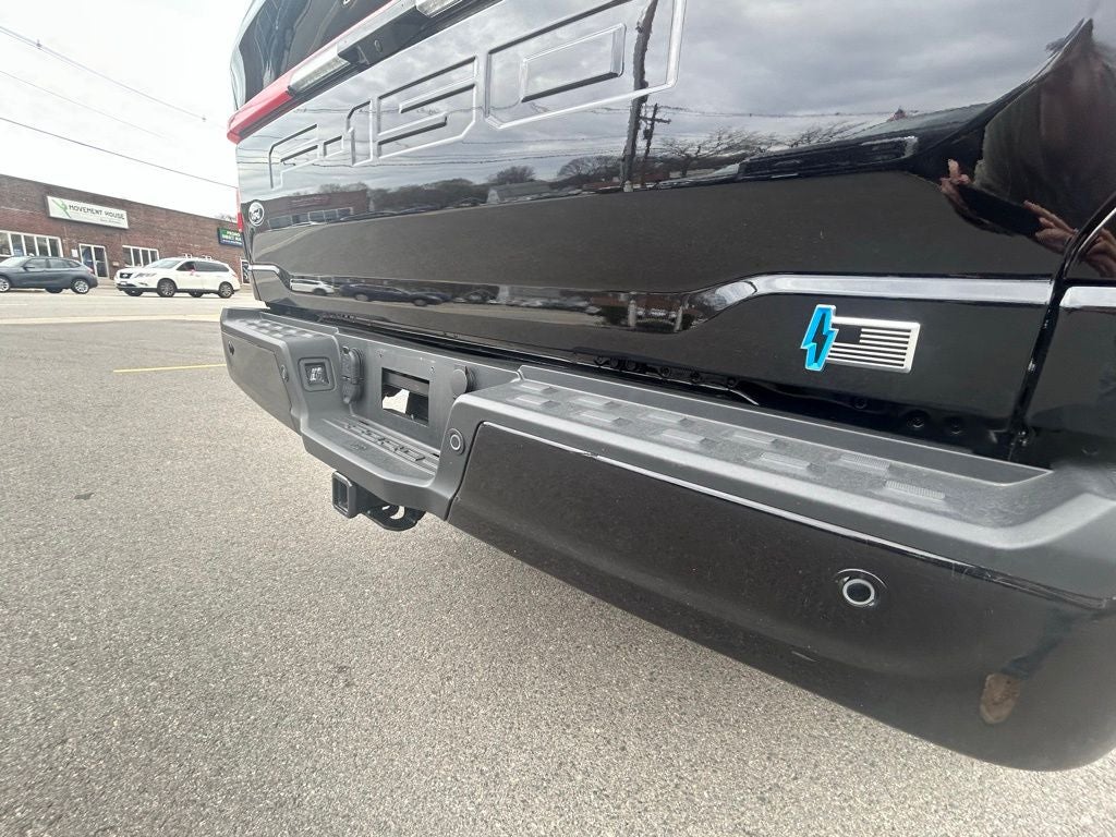 2025 Ford F-150 Lightning Platinum Super Crew 4x4 Certified P/O