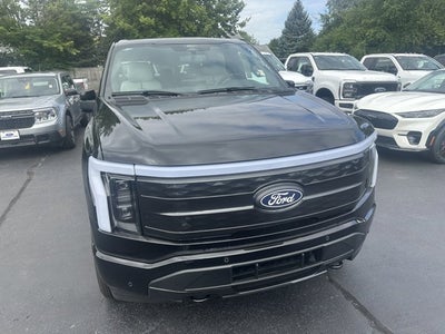 2025 Ford F-150 Lightning Platinum Super Crew 4x4 DEALER DEMO