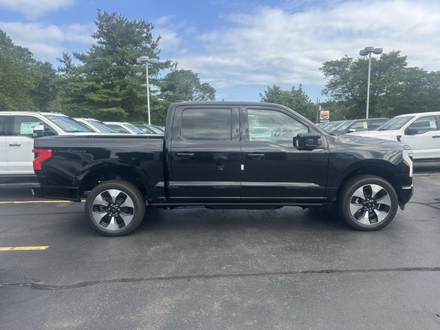 2025 Ford F-150 Lightning Platinum Super Crew 4x4 DEALER DEMO