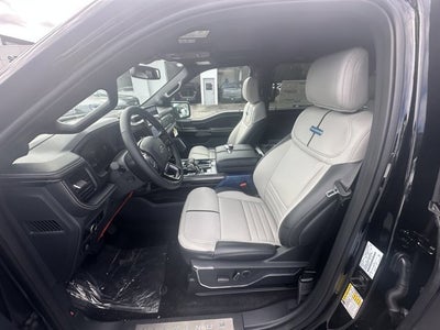 2025 Ford F-150 Lightning Platinum Super Crew 4x4 DEALER DEMO