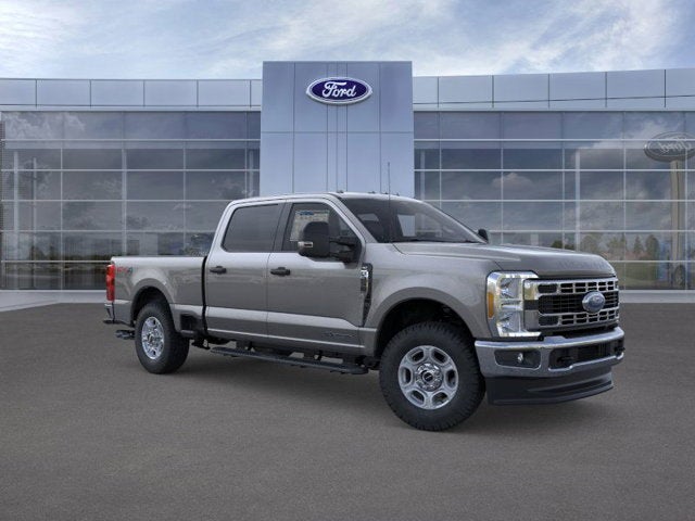 2026 Ford Super Duty F-250 XLT Crew Cab 4x4