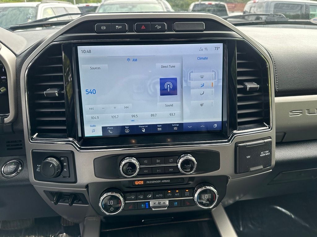 2022 Ford F-350 Lariat Diesel