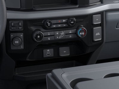 2026 Ford Super Duty F-250 XLT Super Cab 4x4