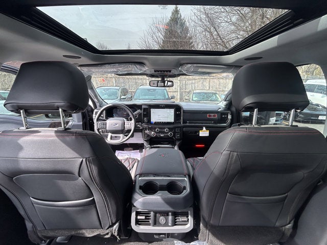 2026 Ford Super Duty F-250 Lariat Black Widow Crew Cab 4x4