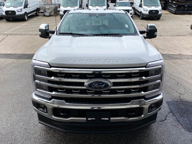 2026 Ford Super Duty F-350 Lariat Crew Cab 4x4