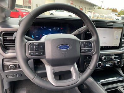 2026 Ford Super Duty F-350 Lariat Crew Cab 4x4