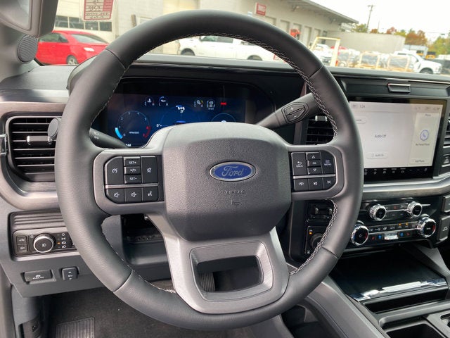 2026 Ford Super Duty F-350 Lariat Crew Cab 4x4