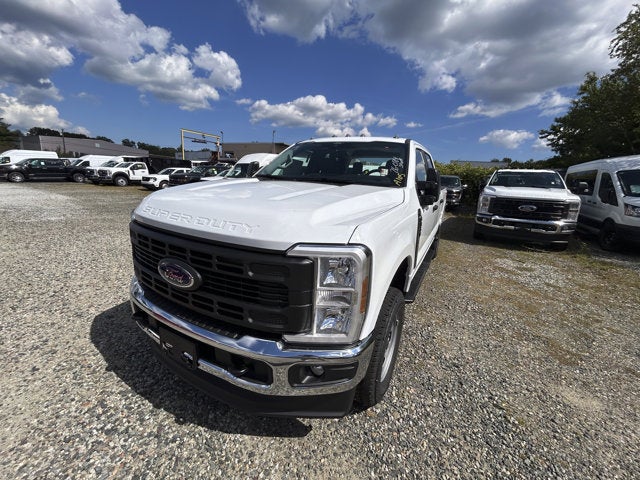 2026 Ford Super Duty F-350 XL Crew Cab 4x4
