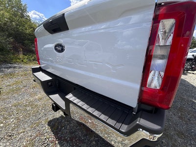 2026 Ford Super Duty F-350 XL Crew Cab 4x4