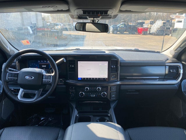 2026 Ford Super Duty F-350 Lariat Crew Cab 4x4