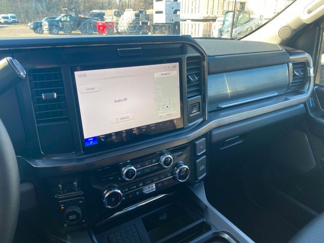 2026 Ford Super Duty F-350 Lariat Crew Cab 4x4