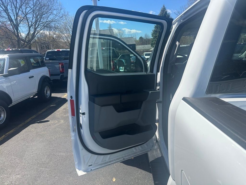 2024 Ford F-350 F-350® XL