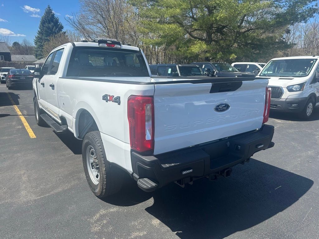 2024 Ford F-350 F-350® XL