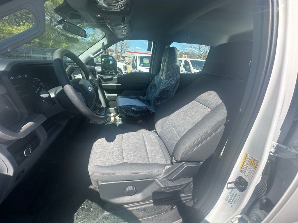 2024 Ford F-350 F-350® XL