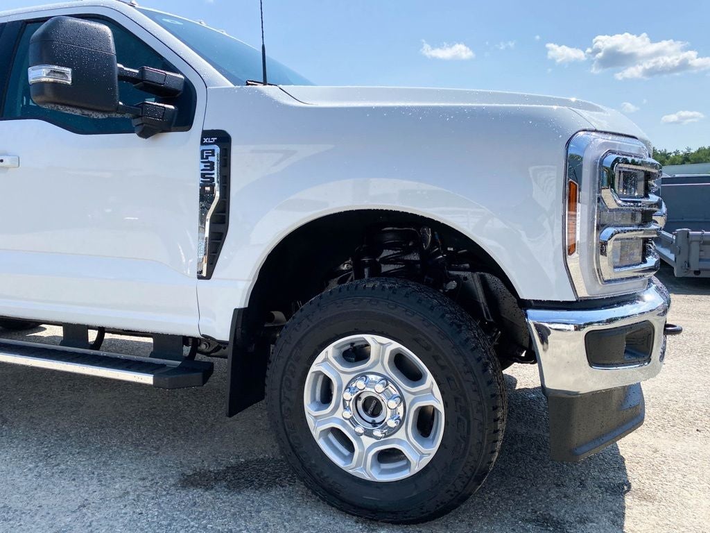 2026 Ford F-350 XLT