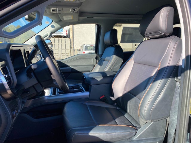 2026 Ford Super Duty F-350 Lariat Crew Cab 4x4