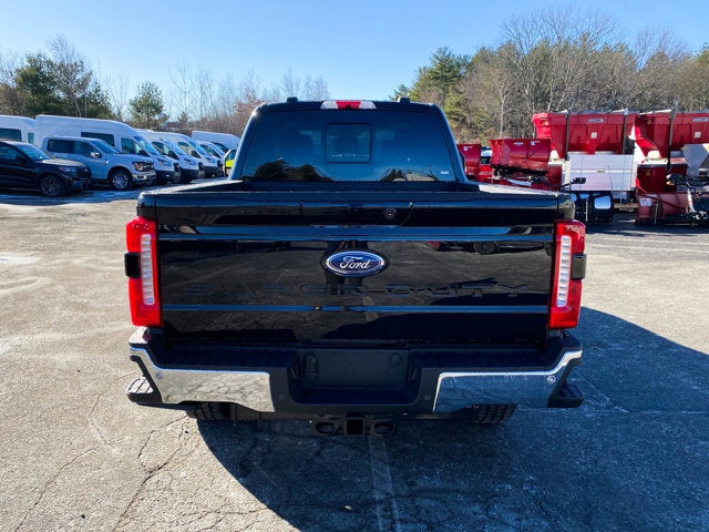 2026 Ford Super Duty F-350 Lariat Crew Cab 4x4