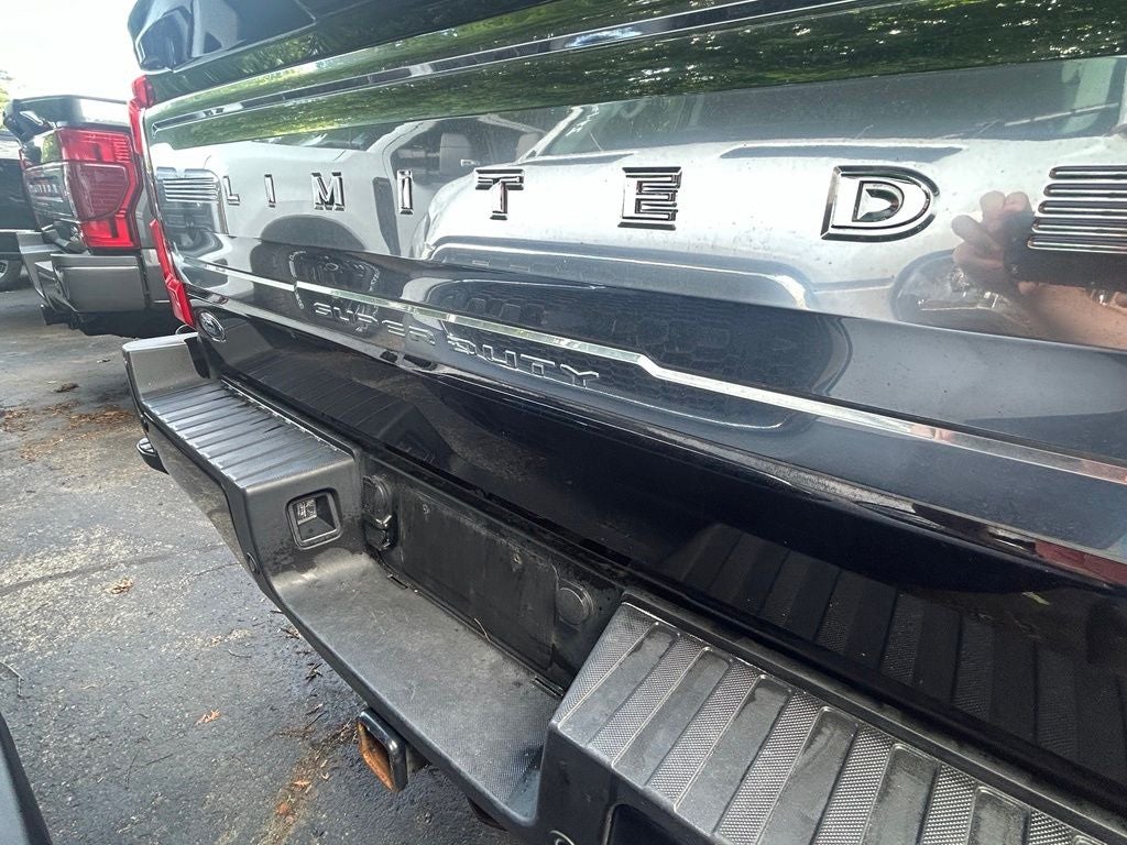 2024 Ford F-350 Limited Crew Cab 4x4 Diesel