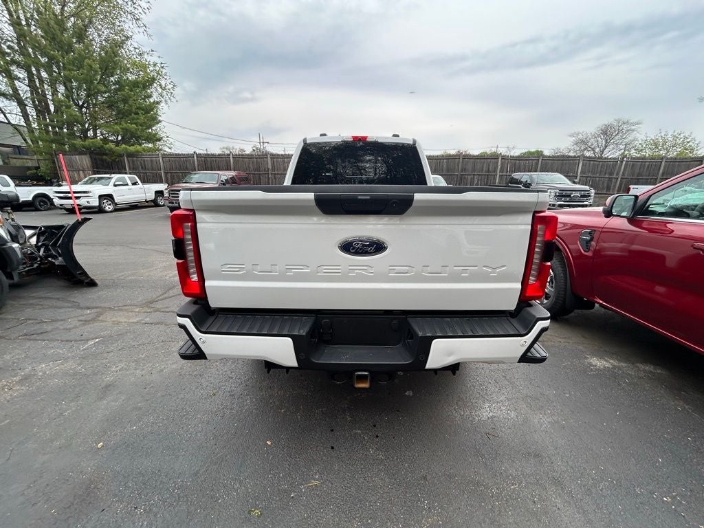 2025 Ford F-350 STX Crew Cab 4x4