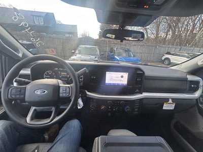 2026 Ford Super Duty F-350 XLT Crew Cab 4x4