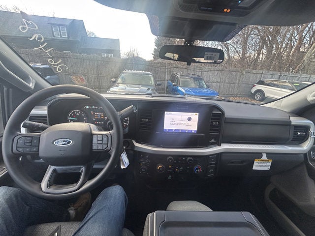 2026 Ford Super Duty F-350 XLT Crew Cab 4x4