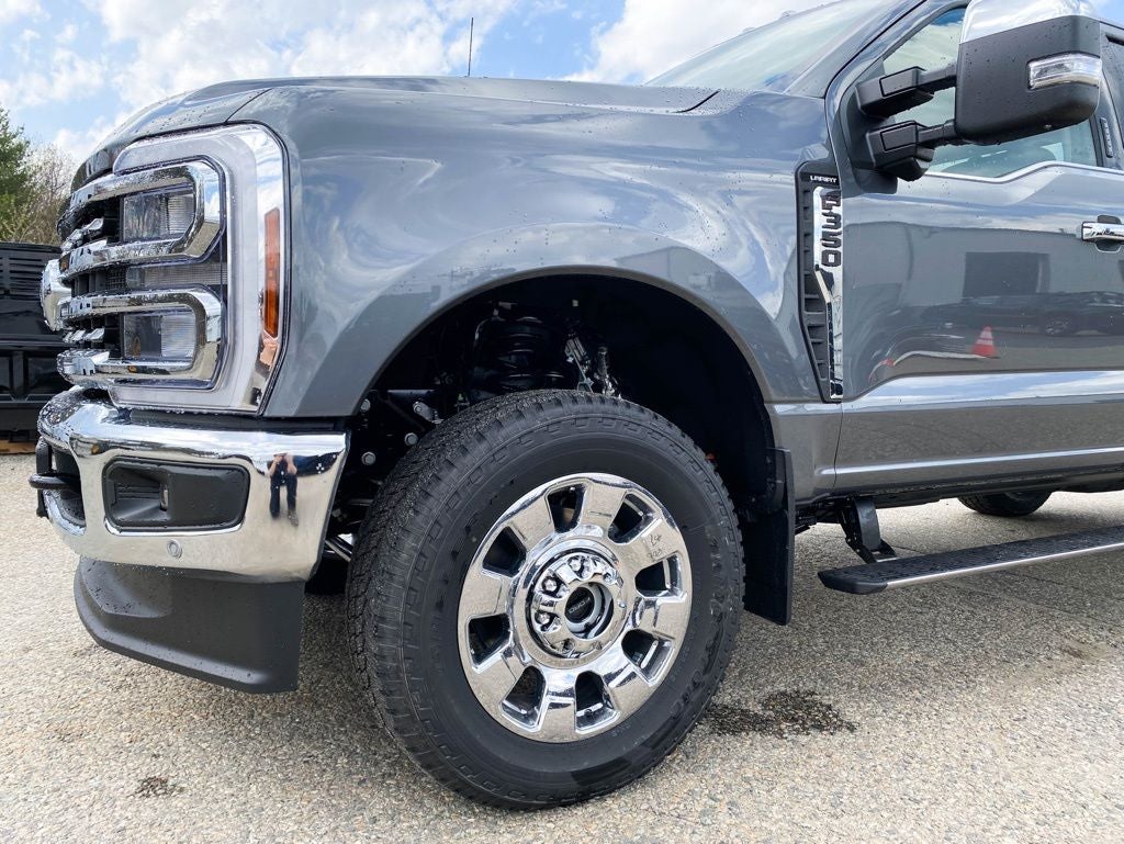 2026 Ford F-350 F-350® Lariat®