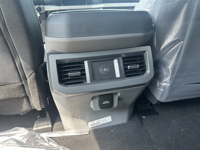 2025 Ford Super Duty F-350 XLT Crew Cab 4x4