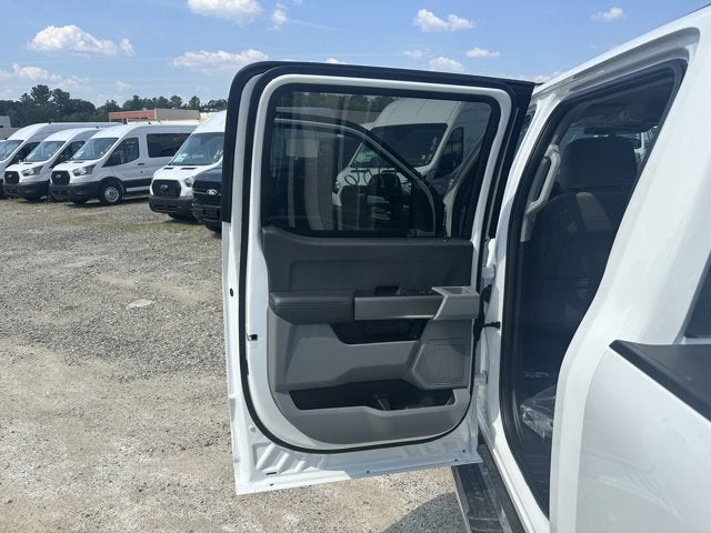 2025 Ford Super Duty F-350 XLT Crew Cab 4x4
