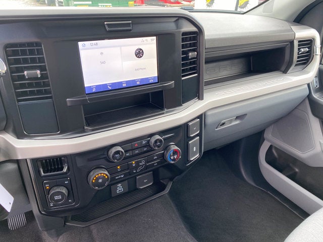 2026 Ford Super Duty F-350 XL Crew Cab 4x4