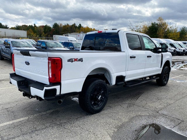 2026 Ford Super Duty F-350 XL Crew Cab 4x4