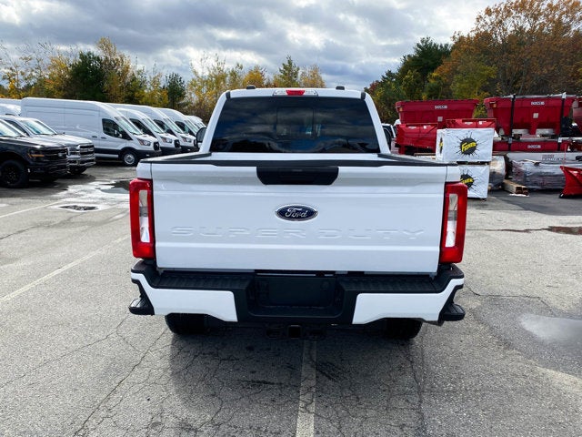 2026 Ford Super Duty F-350 XL Crew Cab 4x4