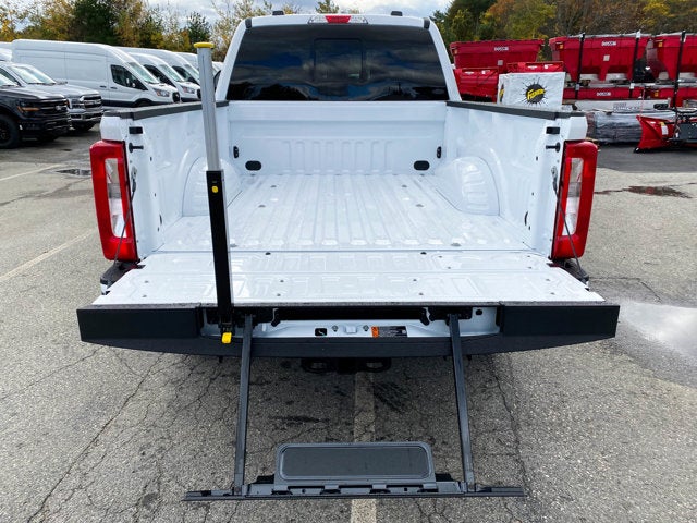 2026 Ford Super Duty F-350 XL Crew Cab 4x4