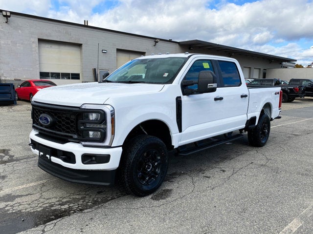 2026 Ford Super Duty F-350 XL Crew Cab 4x4