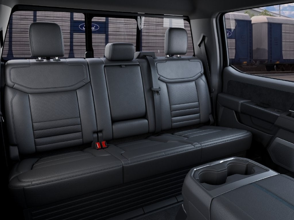 2027 Ford F-350 Platinum