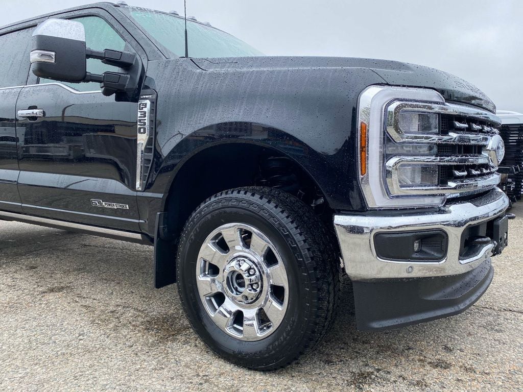 2026 Ford F-350 F-350® Lariat®