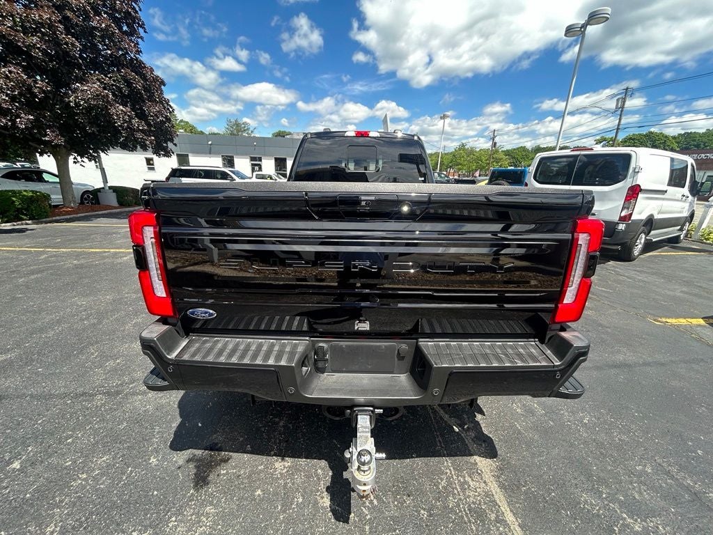 2025 Ford F-450 Platinum Crew Cab 4x4 DRW