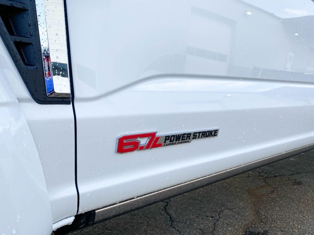 2026 Ford F-450 Platinum Crew Cab 4x4 DRW