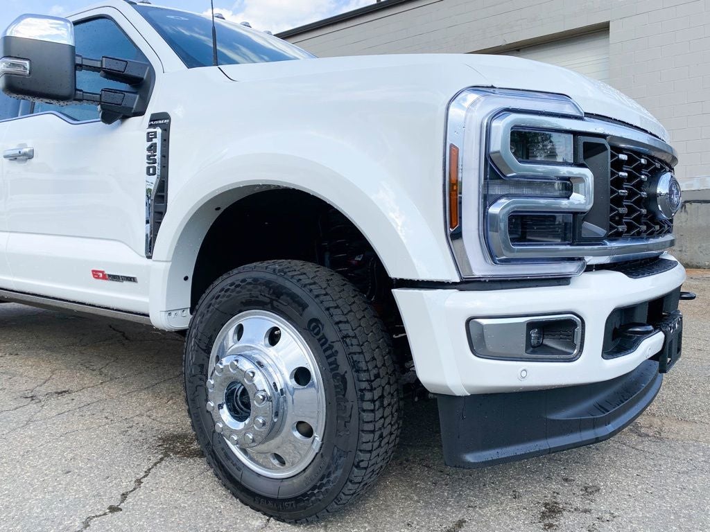 2026 Ford F-450 Platinum Crew Cab 4x4 DRW