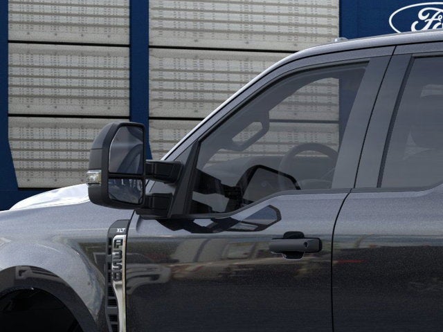 2026 Ford Super Duty F-350 XLT Super Cab 4x4