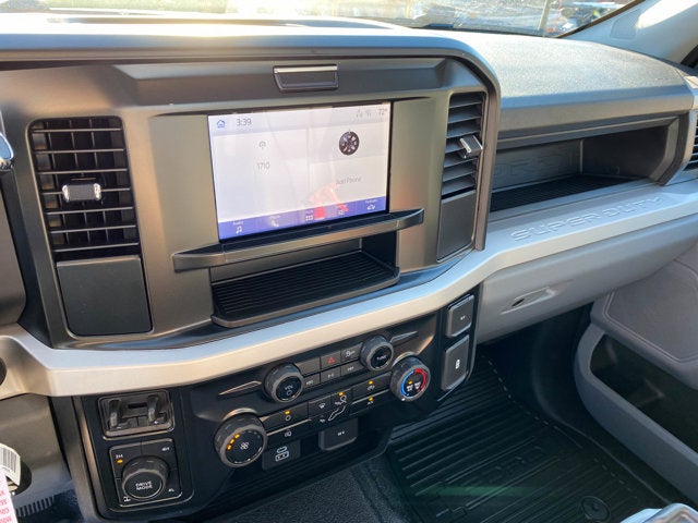 2026 Ford Super Duty F-350 XL Super Cab 4x4