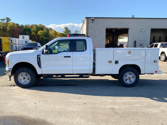 2026 Ford Super Duty F-350 XL Super Cab 4x4
